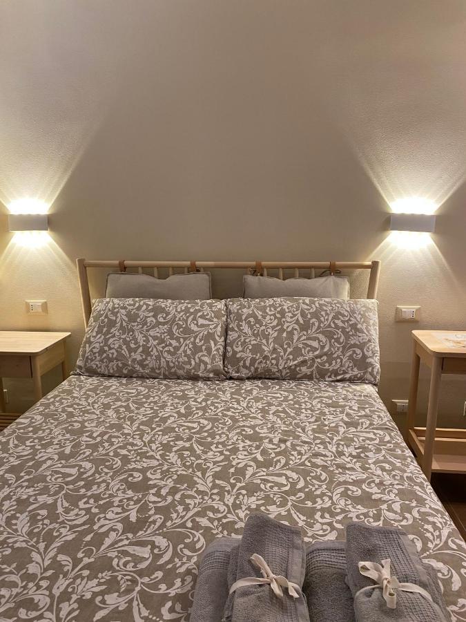 Chirone Room Mondello Kültér fotó
